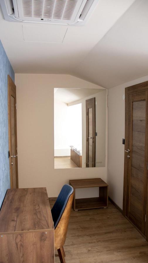 Elevenrooms Belgrado Buitenkant foto