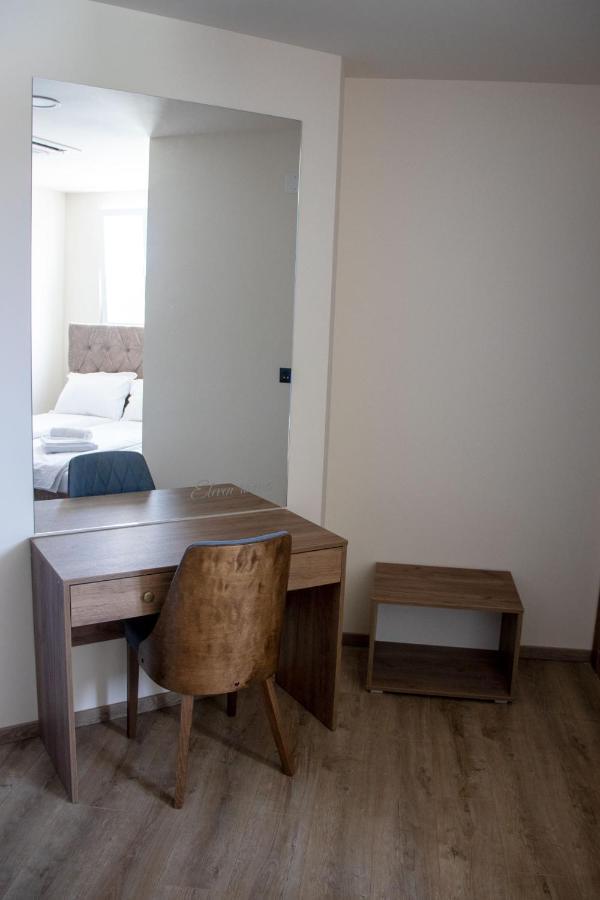Elevenrooms Belgrado Buitenkant foto